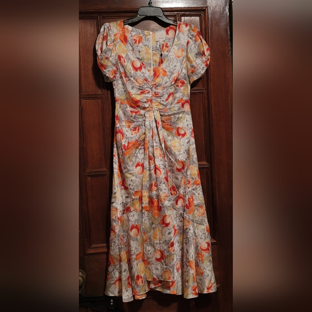 Cinq a Sept Linework Floral Worker Dress Size 4 Orig Price $395.00